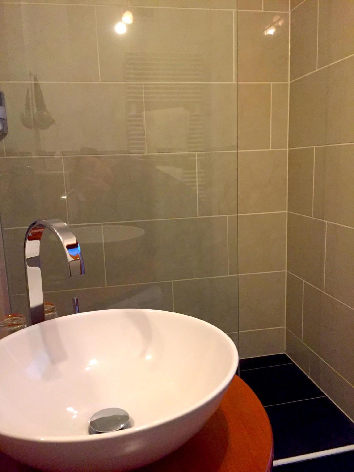Hotel Zur Schoenen Aussicht Marktheidenfeld Luaran gambar