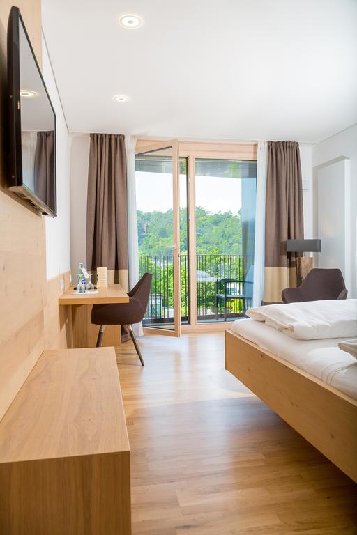 Hotel Zur Schoenen Aussicht Marktheidenfeld Luaran gambar