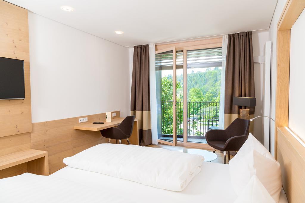 Hotel Zur Schoenen Aussicht Marktheidenfeld Luaran gambar